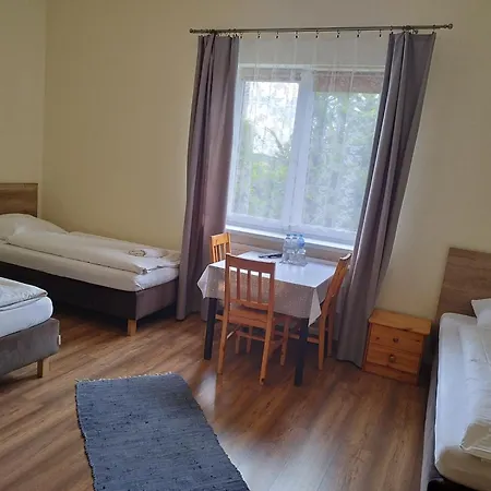 Swojski Klimat Hotel Siedlin